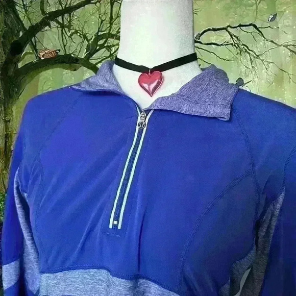 Lululemon Run: Distance Pigment Blue Pullover - Picture 2 of 10